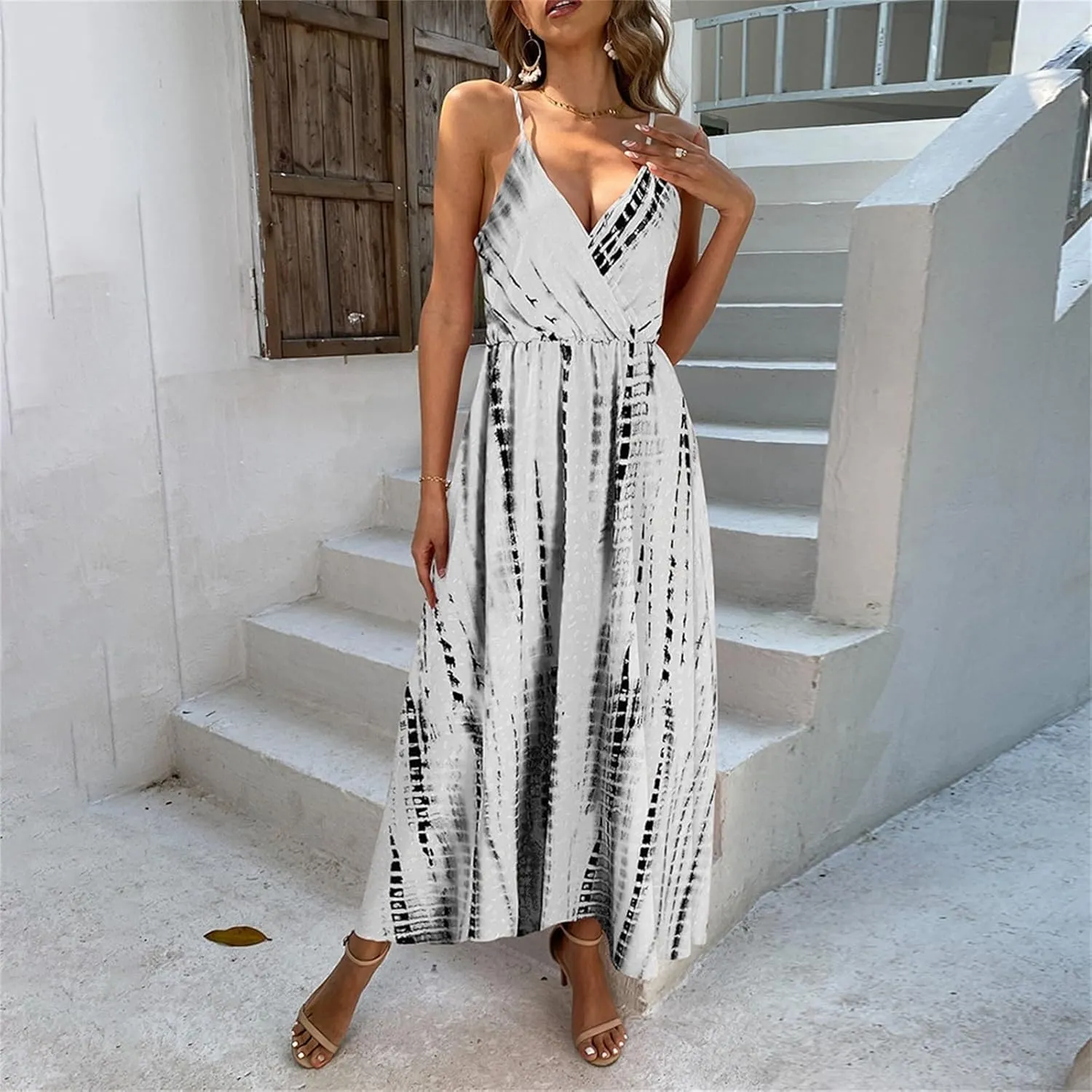 2025 Bohemian Floral Print Dress for Women Summer V Neck Spaghetti Strap Sleeveless Flowy Beach Maxi Dresses
