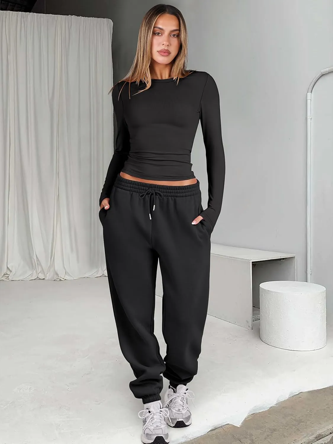 ANRABESS Womens 2 Piece Sweatsuits Long Sleeve Tight Shirt Tops Joggers Fleece Sweatpants Sets 2024 Fall Sweat Lounge Outfits