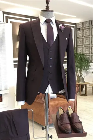 Brown Three Pieces Business Suits with Peaked Lapel Slim Suits Wedding Suit for Groom