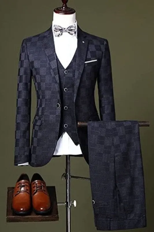 Chic Dark Blue Plaid Three Pieces Business Suits One Button Groomen Suits