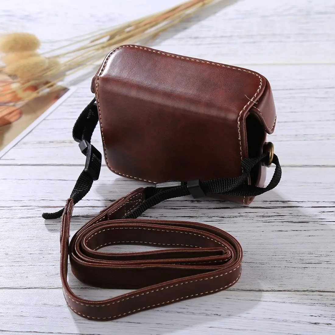 HONGYAN Camera case Retro Style PU Leather Camera Case Bag with Strap for Sony RX100 M3 / M4 / M5 Camera Accessories
