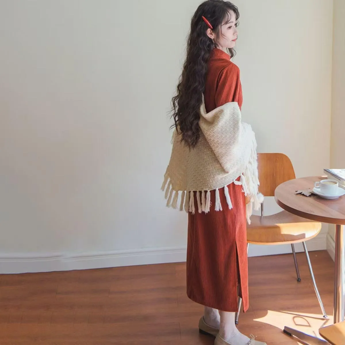 NCDUANSAN Chinese Style Long Sleeved Thick Cheongsam, Spring and Autumn Women's Retro Embroidered Vest Long Skirt