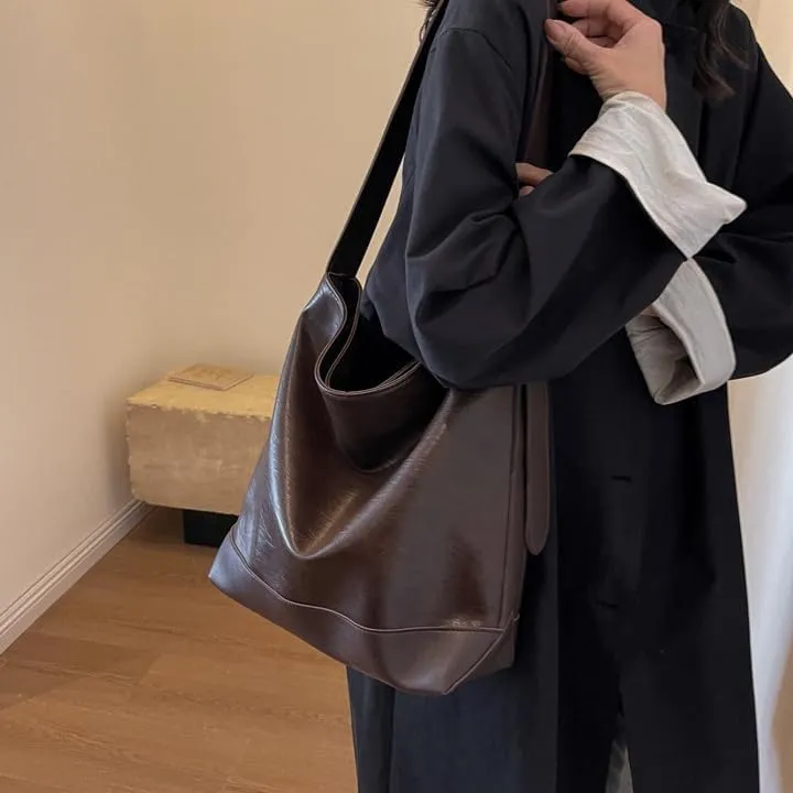 Slouchy Shoulder Bag Trendy Adjustable Hobo Bucket Crossbody Bag Soft Women Handbag Work College Tote Slouchy Purse (Coffee)