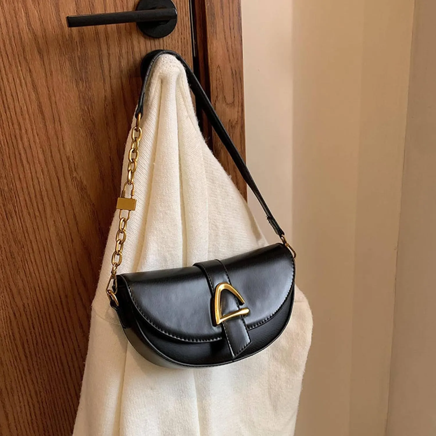 Small Leather Saddle Armpit Bags For Women Summer Chain Shoulder Crossbody Bag Ladies Vintage Underarm Handbags Bolsa