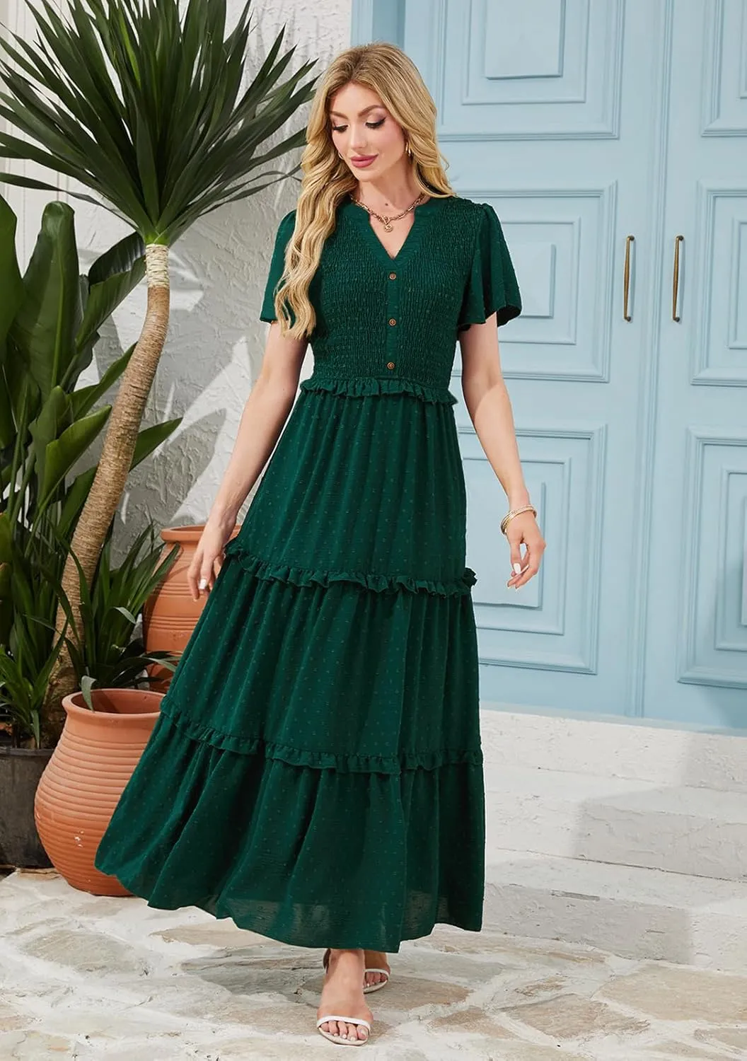 Soinku Women 2025 Summer Casual Maxi Dress Flutter Short Sleeve Swiss Dot Smocked Tiered Flowy Boho Long Dresses with Pockets
