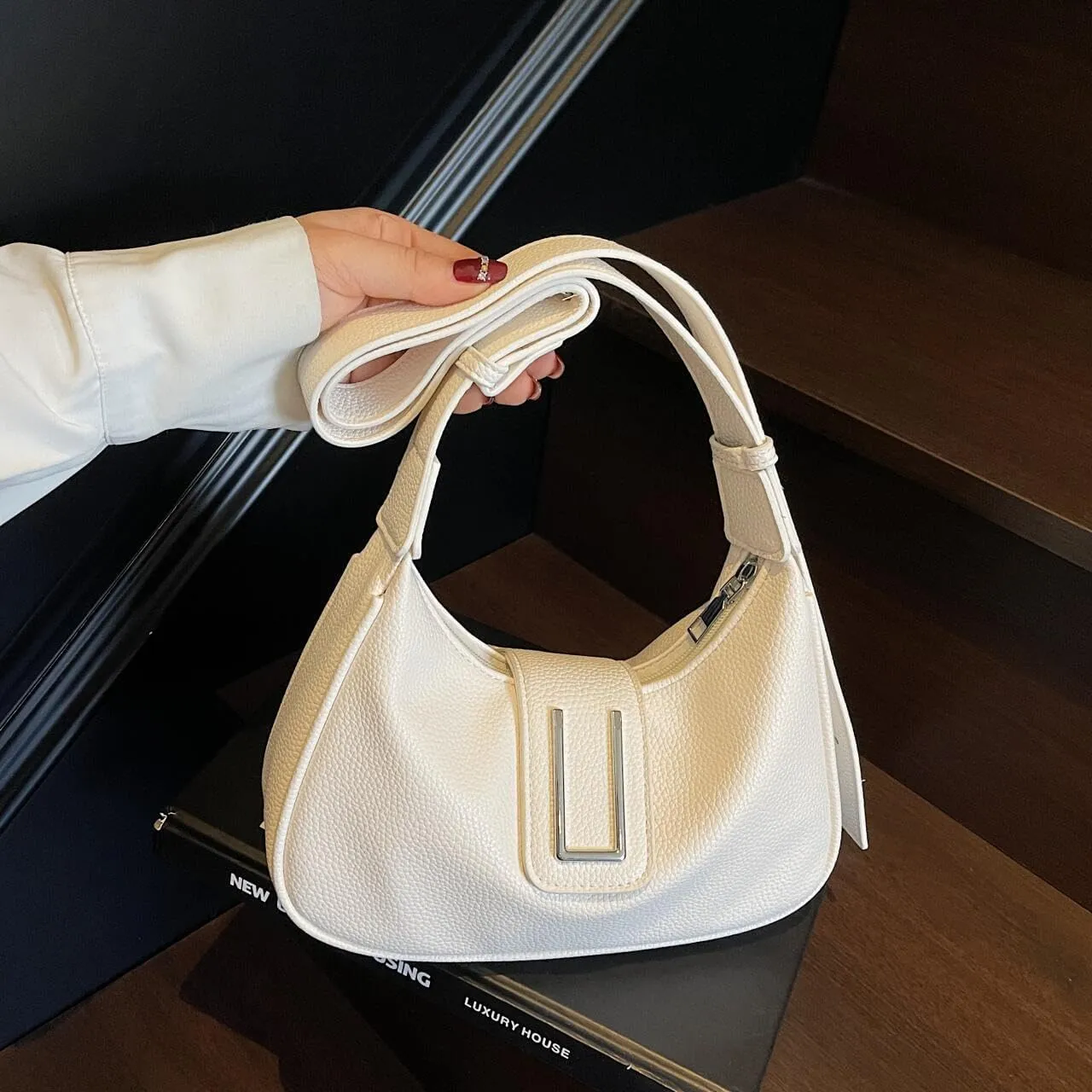 Trendy Shoulder Crossbody Hobo Bag for women Handbags,Lichee Pattern Cute Purse with Adjustable Strap