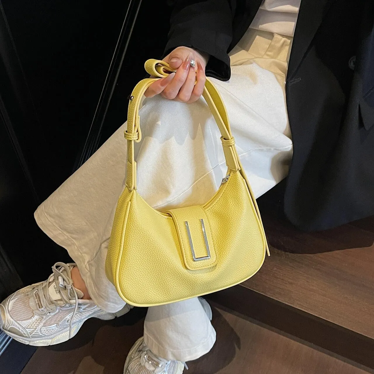 Trendy Shoulder Crossbody Hobo Bag for women Handbags,Lichee Pattern Cute Purse with Adjustable Strap