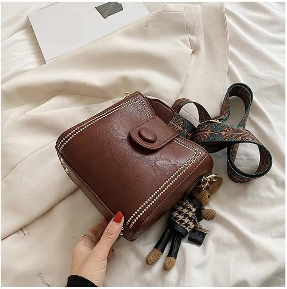 Vintage Simple PU Leather Bunny Bucket Ornaments Crossbody Bags for Women Luxury Designer Handbagt Lady Black Shoulder Bag