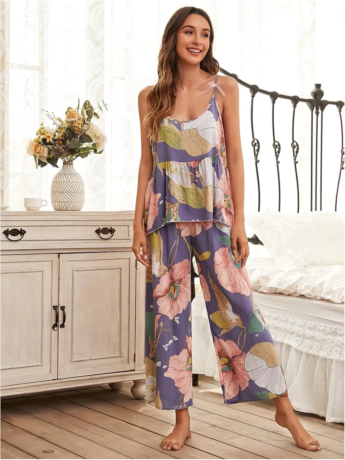 WDIRARA Women's 3 pcs Sleepwear Leaf Print Cami and Pants Pajama Set with Robe