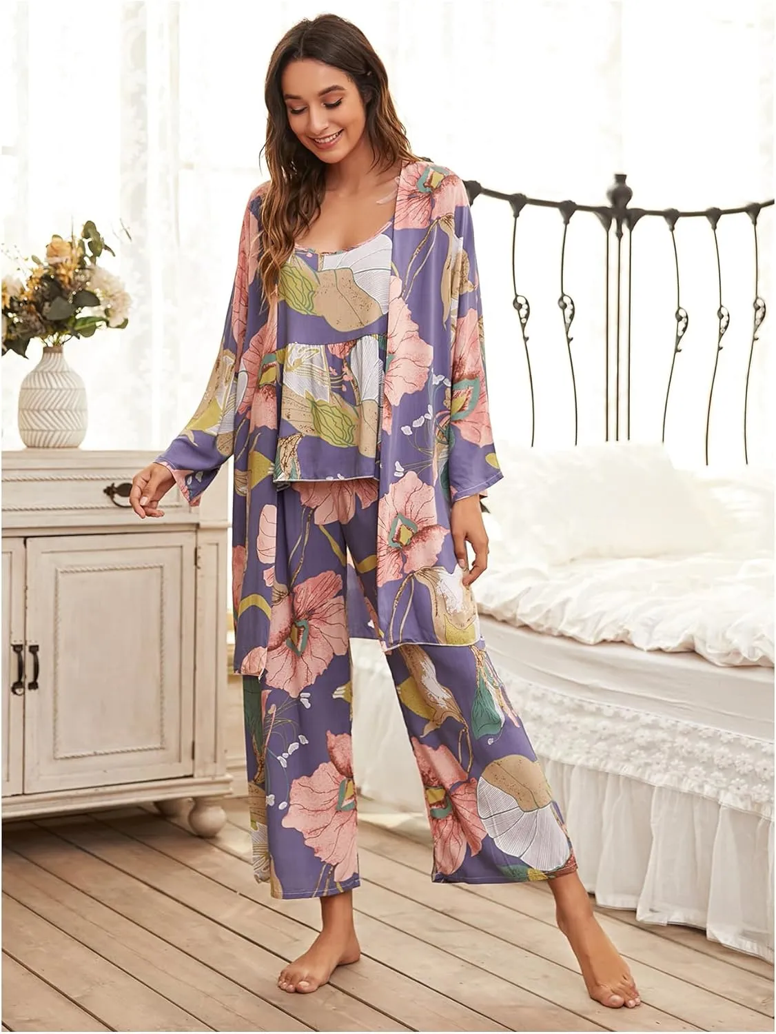 WDIRARA Women's 3 pcs Sleepwear Leaf Print Cami and Pants Pajama Set with Robe