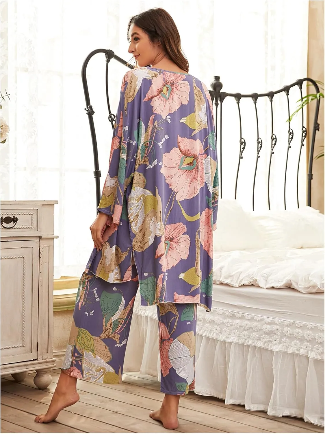 WDIRARA Women's 3 pcs Sleepwear Leaf Print Cami and Pants Pajama Set with Robe