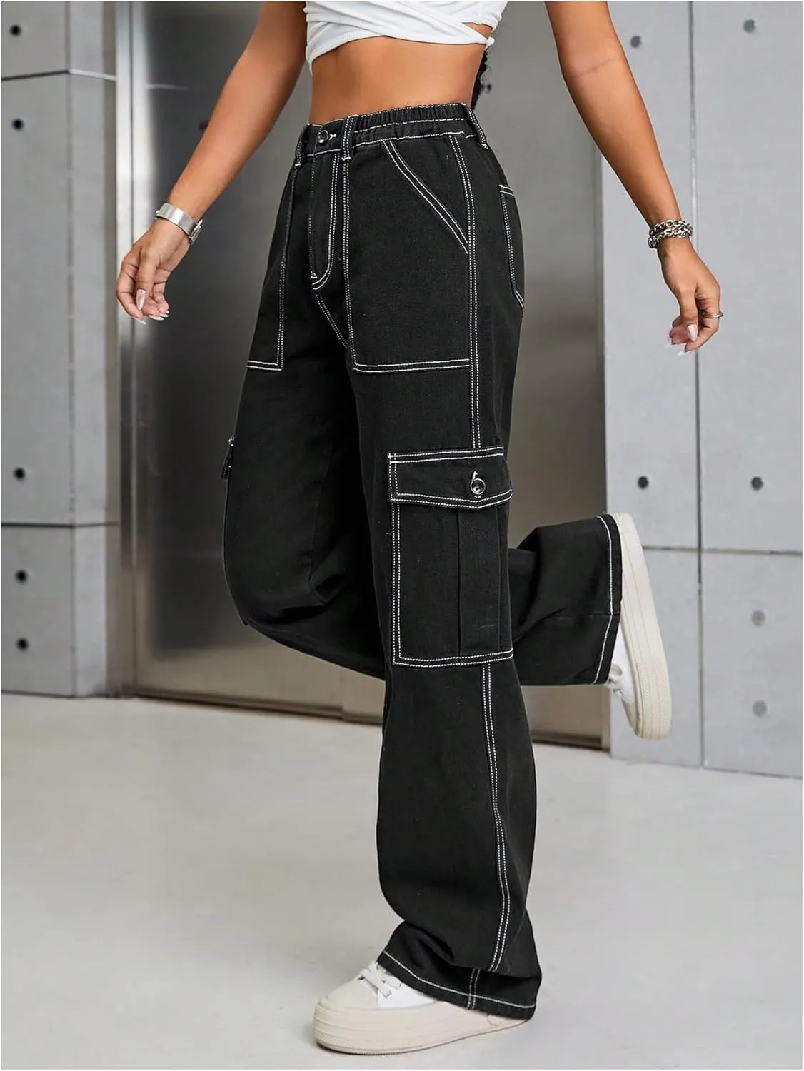 WDIRARA Women's Camo Print Cargo Jeans High Waist Wide Leg Denim Army Pants