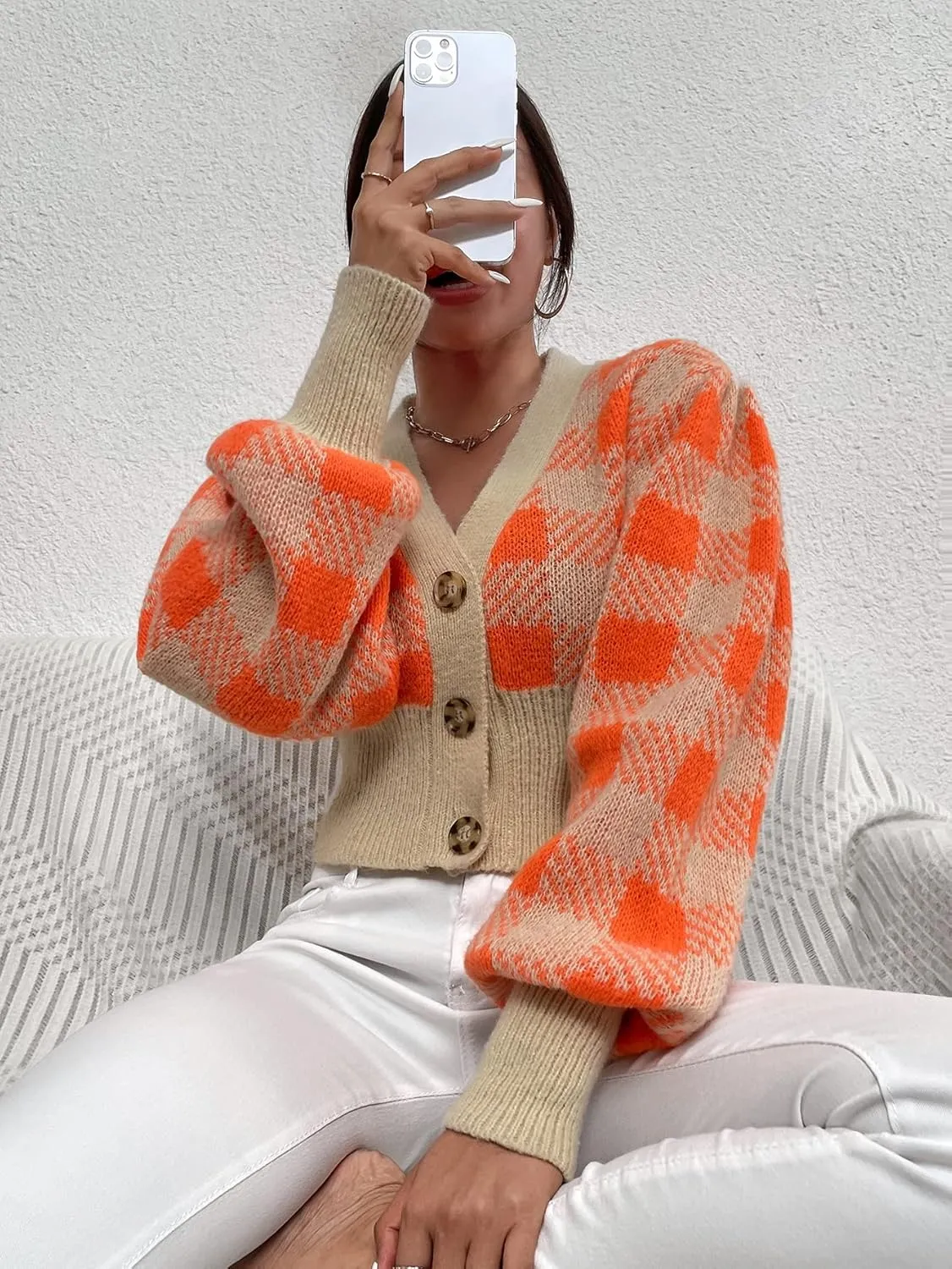 WDIRARA Women's Long Sleeve Button Front V Neck Casual Crop Cardigan Sweater