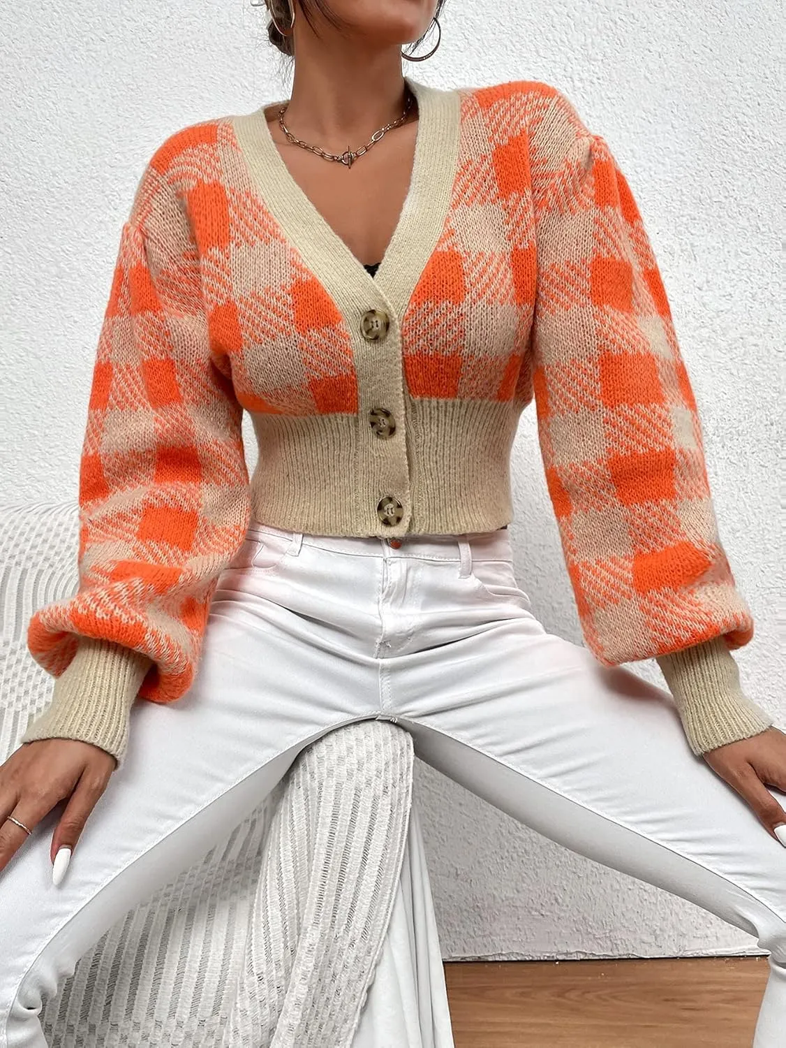 WDIRARA Women's Long Sleeve Button Front V Neck Casual Crop Cardigan Sweater