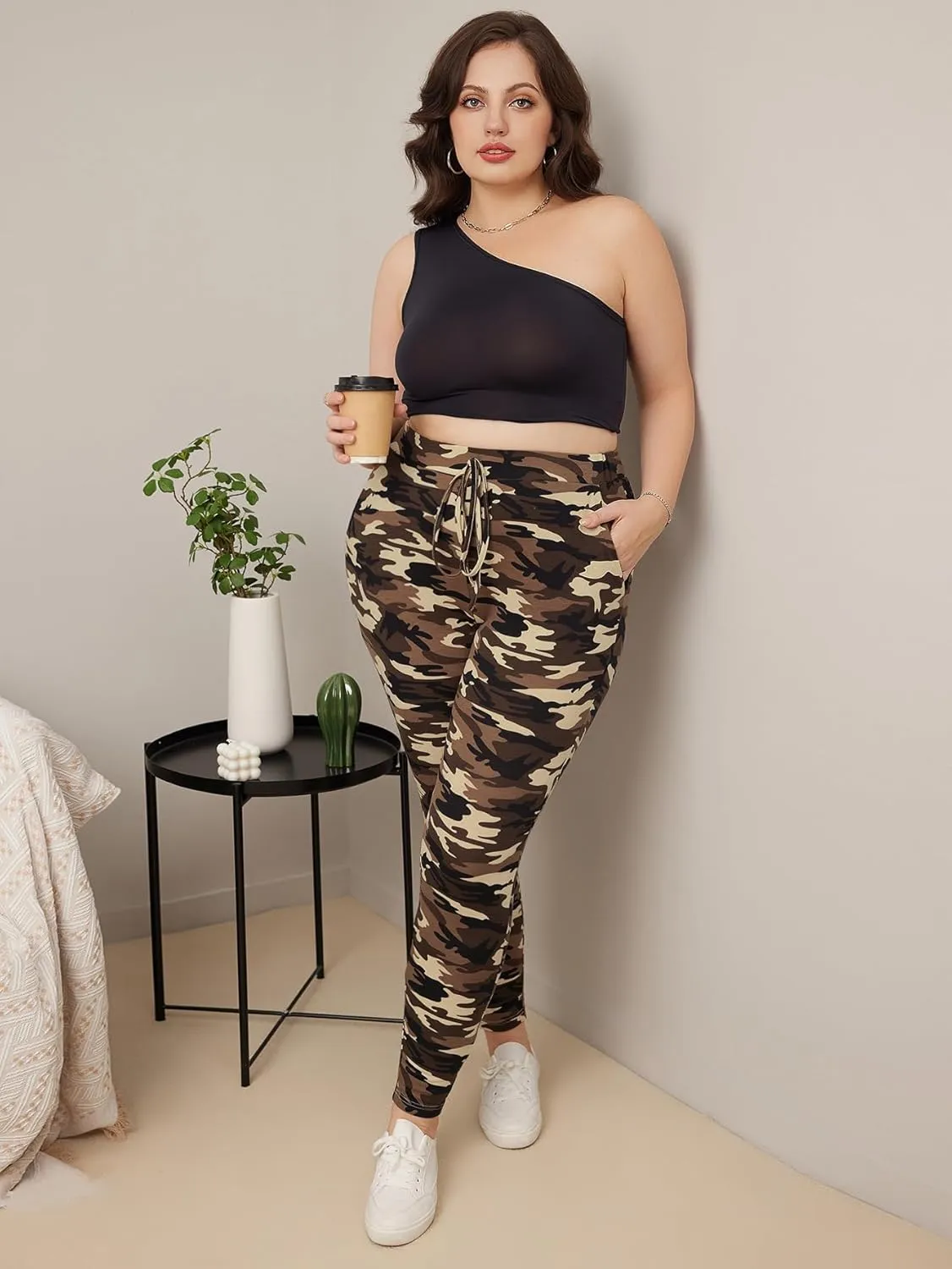 WDIRARA Women's Plus Size Camo Print Tie Front Stretch Skinny Long Pants