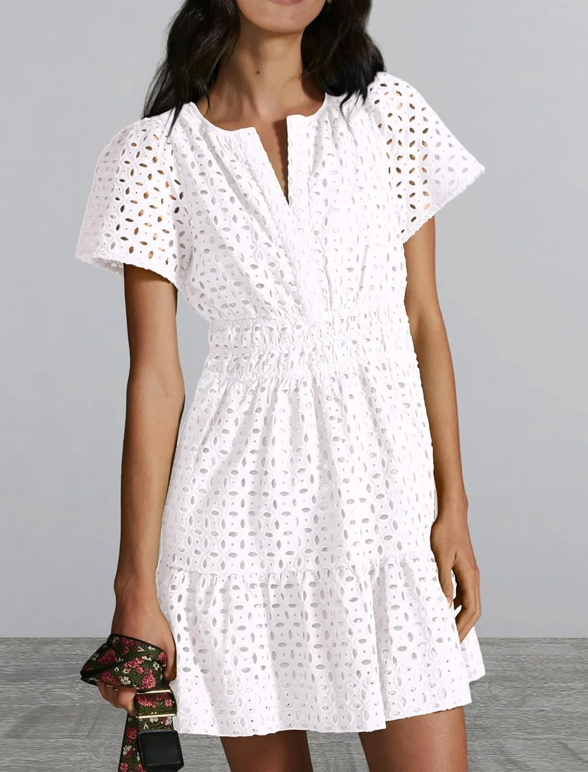 Women's 2024 Summer Short Sleeve Dress V Neck A Line Hollow Out Short Dress Cute Casual Beach Party Cocktail Dresses