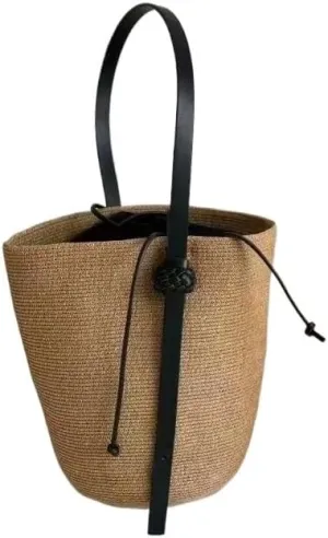 Women's Retro Style Grass Woven Bag Bucket Bag Sloping Back One Shoulder Portable Beach Bag