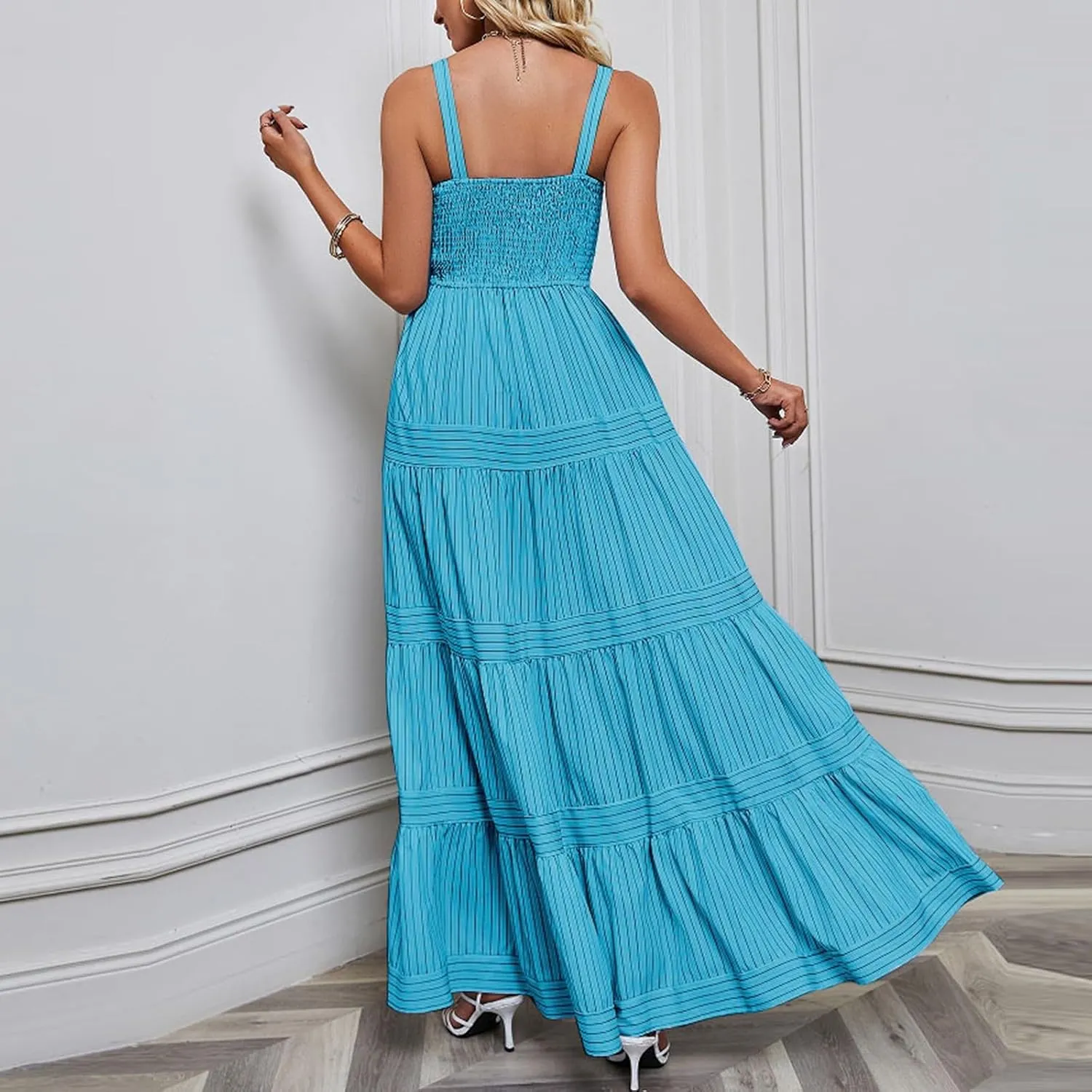 Women's Sleeveless Maxi Dress Striped Print Smocked Sexy Spaghetti Strap Square Neck Flowy Swing Maxi Length Dress