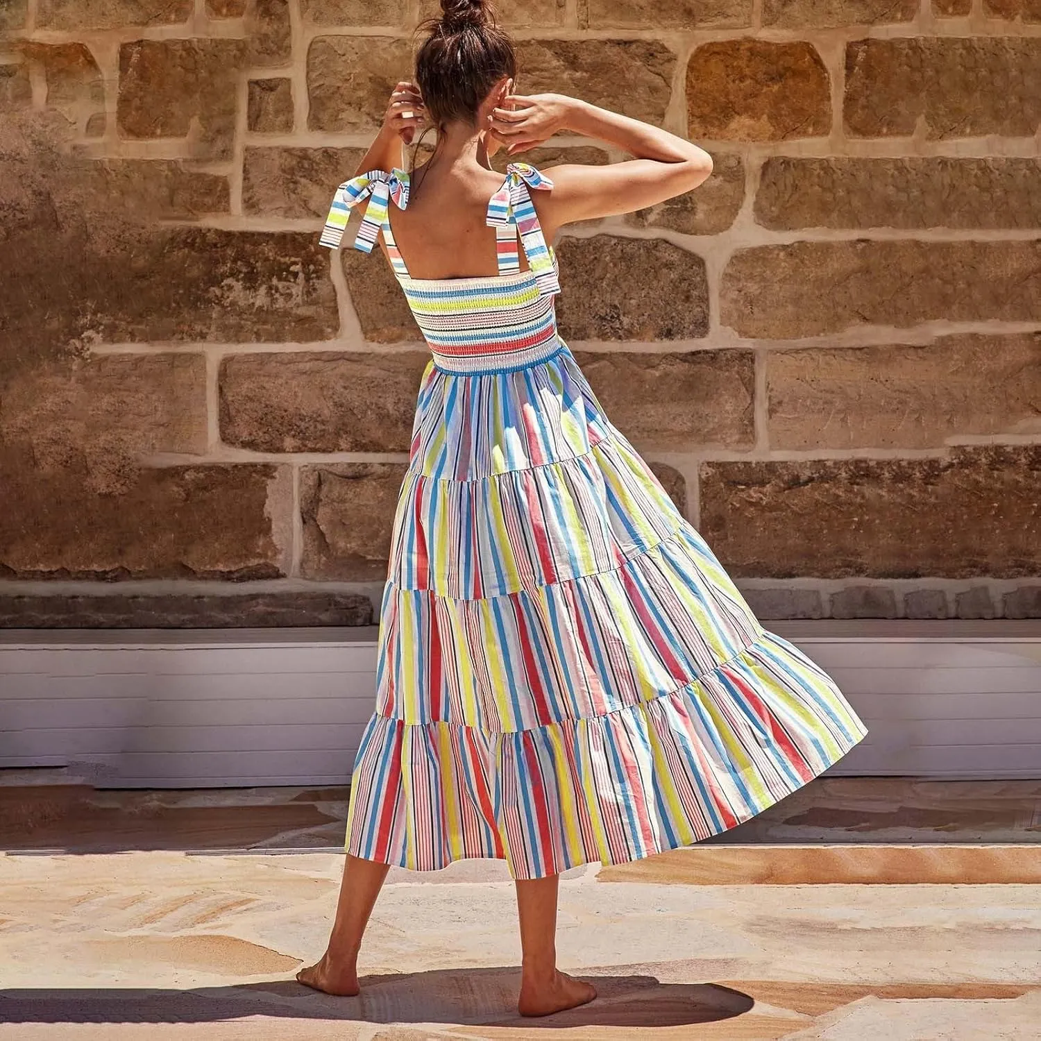Women's Sleeveless Maxi Dress Striped Print Smocked Sexy Spaghetti Strap Square Neck Flowy Swing Maxi Length Dress