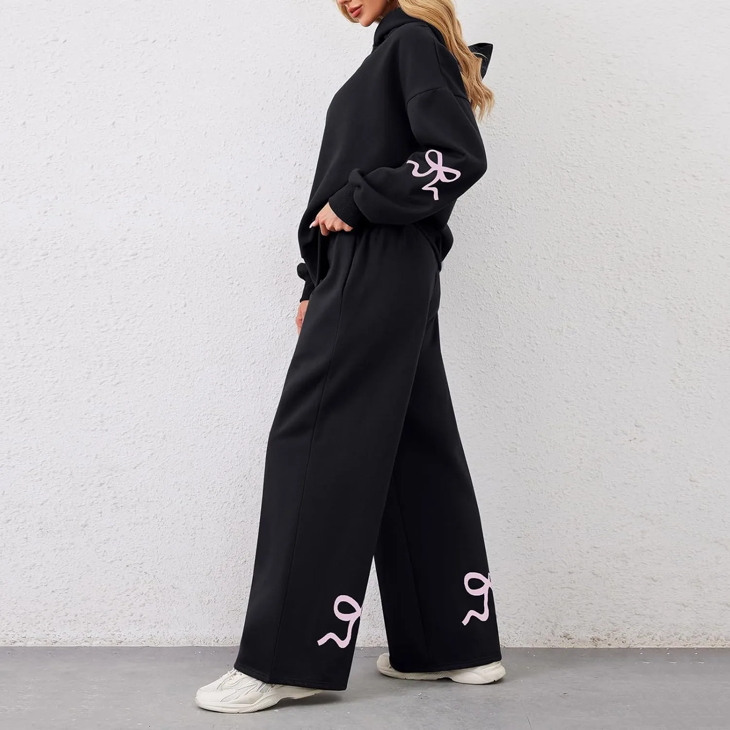 XBTCLXEBCO Bow Print Sweat Set for Women Oversized Sweatshirt and Sweatpants 2 Piece Lounge Set Fall Matching Tracksuit